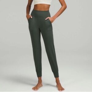Lululemon Align jogger